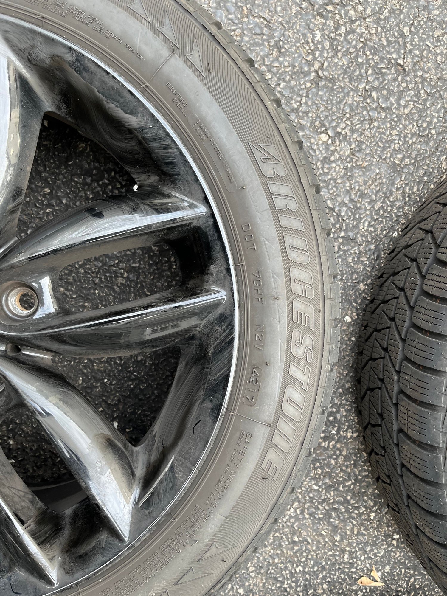 Wheels and Tires/Axles - Mini Countryman Balck Wheels and Tires - Used - 2012 to 2015 Mini Cooper Countryman - Lake Bluff, IL 60044, United States