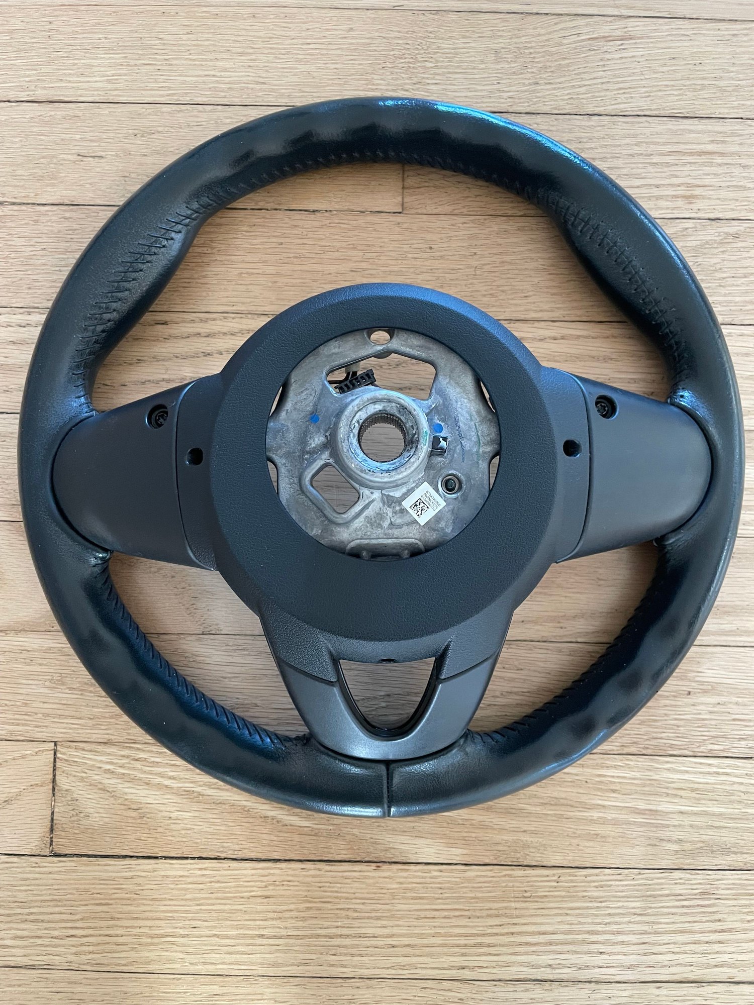 Steering/Suspension - 2015+ FXX series Steering Wheel - Used - -1 to 2025  All Models - Beacon, NY 12508, United States