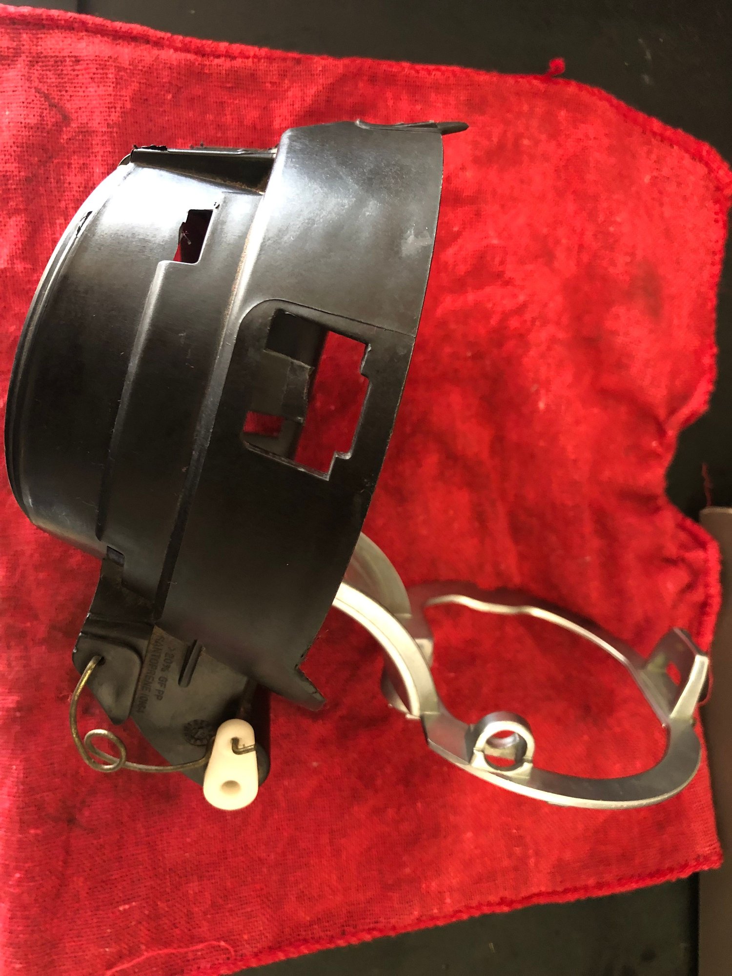 Exterior Body Parts - Gas cap hinge - Used - 2002 to 2006 Mini Cooper - Austin, TX 78738, United States