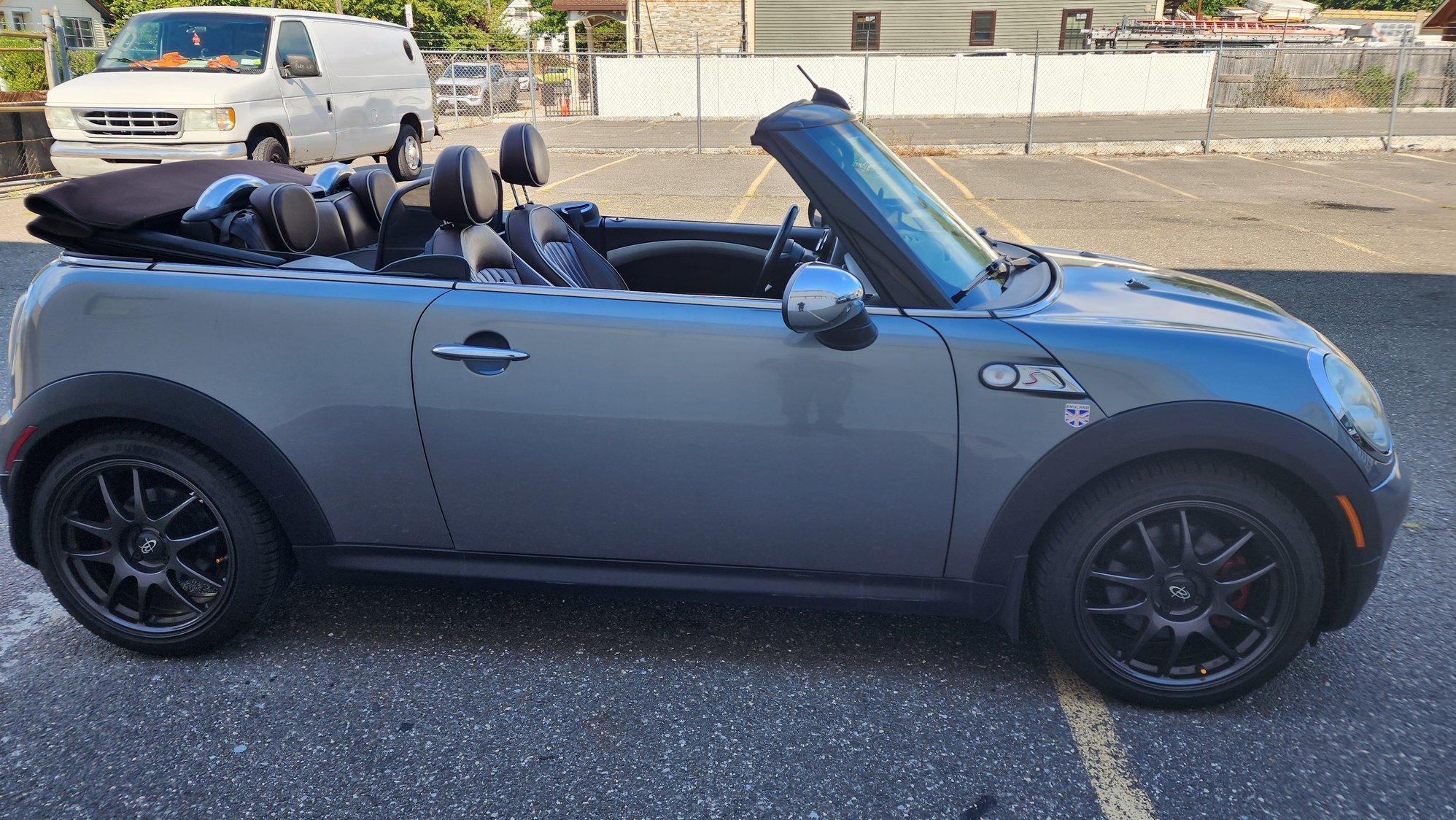 2009 Mini R57: "Mk II" Mini Convertible - 2009 Mini Cooper S Convertible - Used - VIN WMWMS33559TG88769 - 105,200 Miles - 4 cyl - 2WD - Manual - Gray - Queens, NY 11413, United States