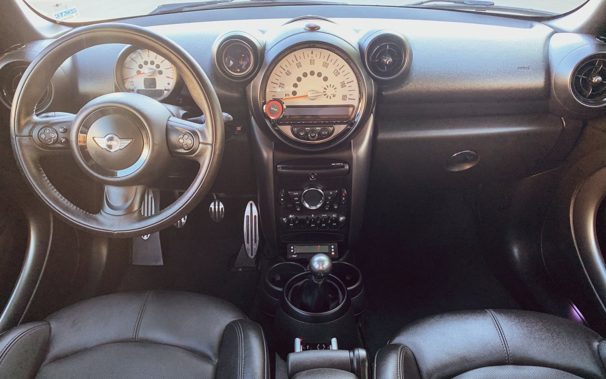 2013 Mini R60: Countryman - 2013 Mini Cooper Countryman S ALL4 6 speed with modifications - Used - VIN WMWZC5C59DWM15093 - 81,000 Miles - 4 cyl - 4WD - Manual - SUV - White - Tarzana, CA 91335, United States