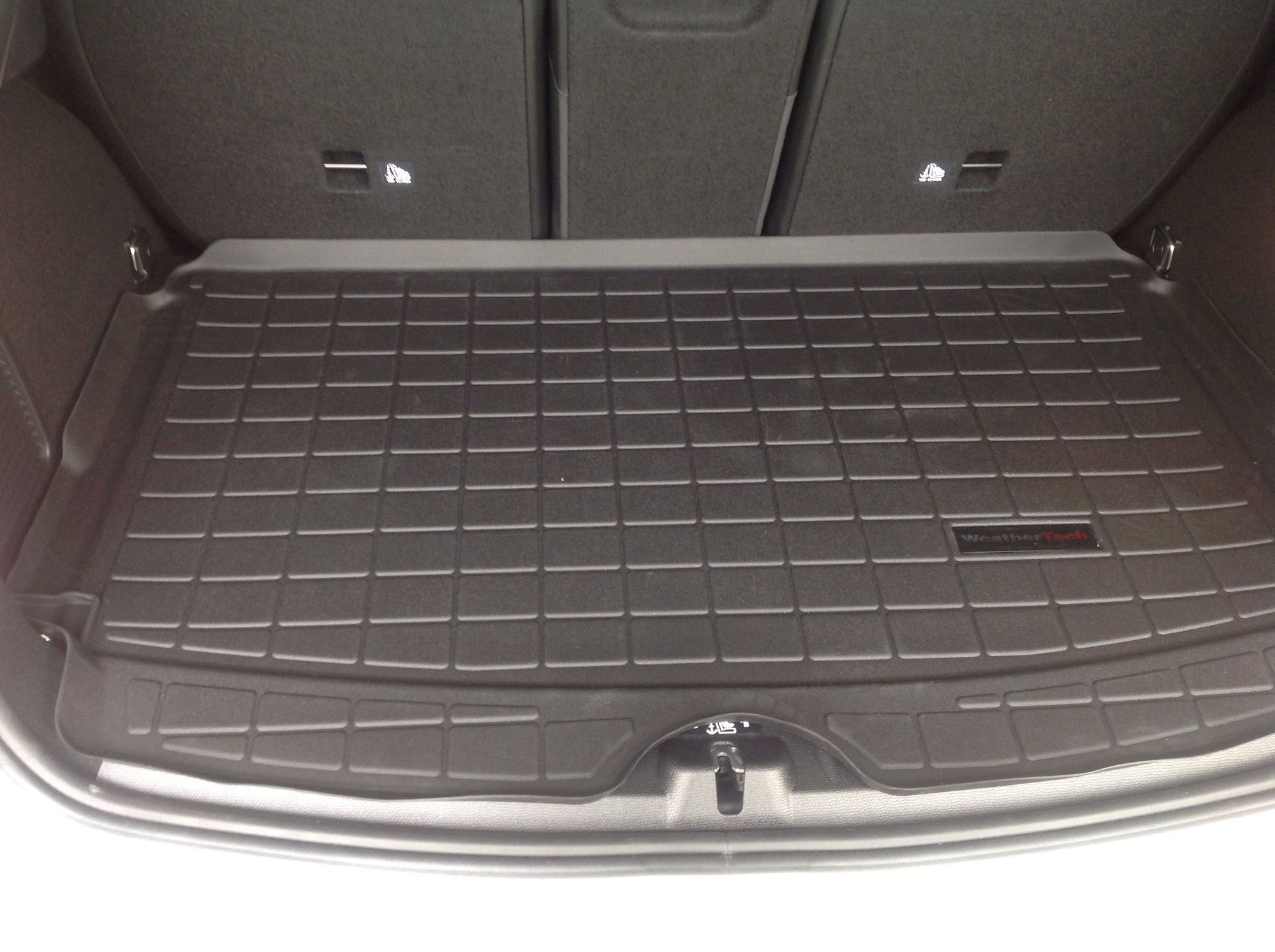 Flat load floor North American Motoring