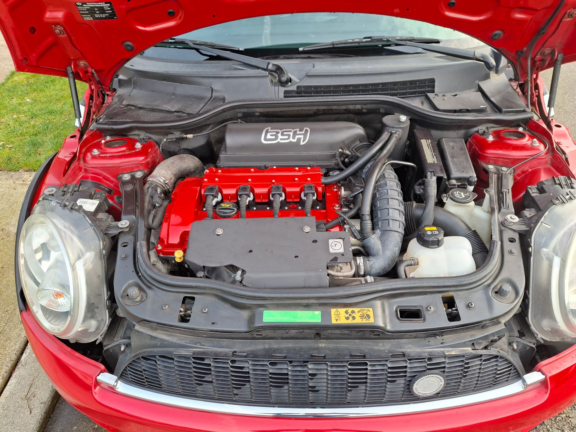 2010 Mini R56: "Mk II" Mini Hatch/Hardtop range - 2010 Mini Cooper S, 90K miles - Won't Start - Used - VIN WMWMF7C53ATZ34781 - 90,318 Miles - 4 cyl - 2WD - Automatic - Coupe - Red - Puyallup, WA 98372, United States