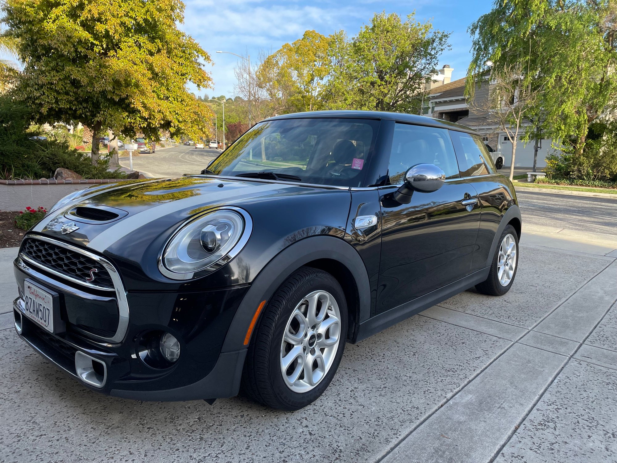 2014 Mini F56: Mini Hatch/Hardtop - 2014 Mini Cooper S - Used - VIN wmwxm7c59et970371 - 110,480 Miles - 4 cyl - 2WD - Manual - Coupe - Black - San Jose, CA 95120, United States