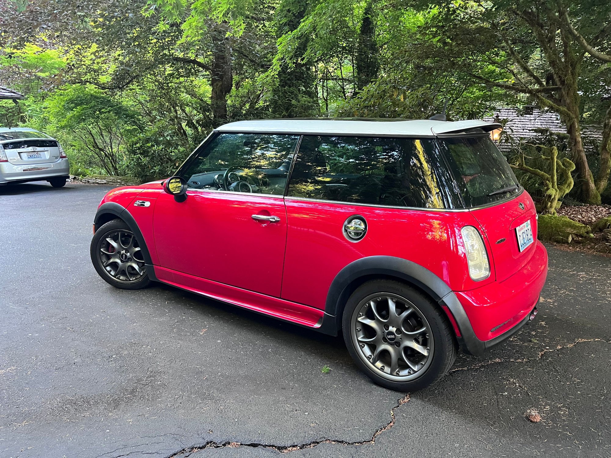 2006 Mini R53: "Mk I" Mini Cooper S - 2006 R53 Factory JCW - Dark Silver - Used - VIN WMWRE33576TN29144 - 83,000 Miles - 4 cyl - 2WD - Manual - Hatchback - Silver - Bellingham, WA 98229, United States