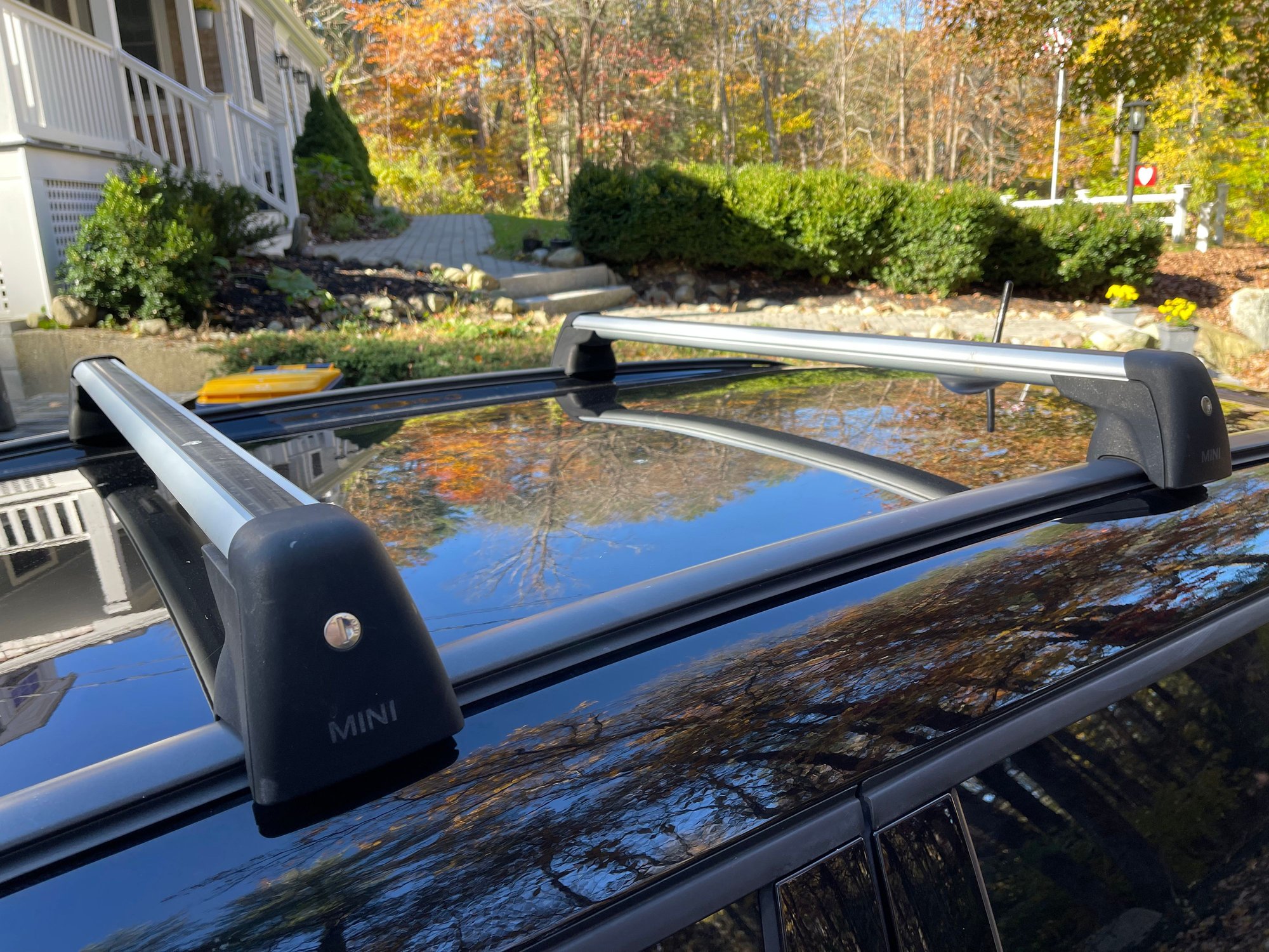 Miscellaneous - MINI Countryman 2011-2016 OEM Roof Rack and Bike Rack - Used - 2011 to 2016 Mini Countryman - Norwell, MA 02061, United States