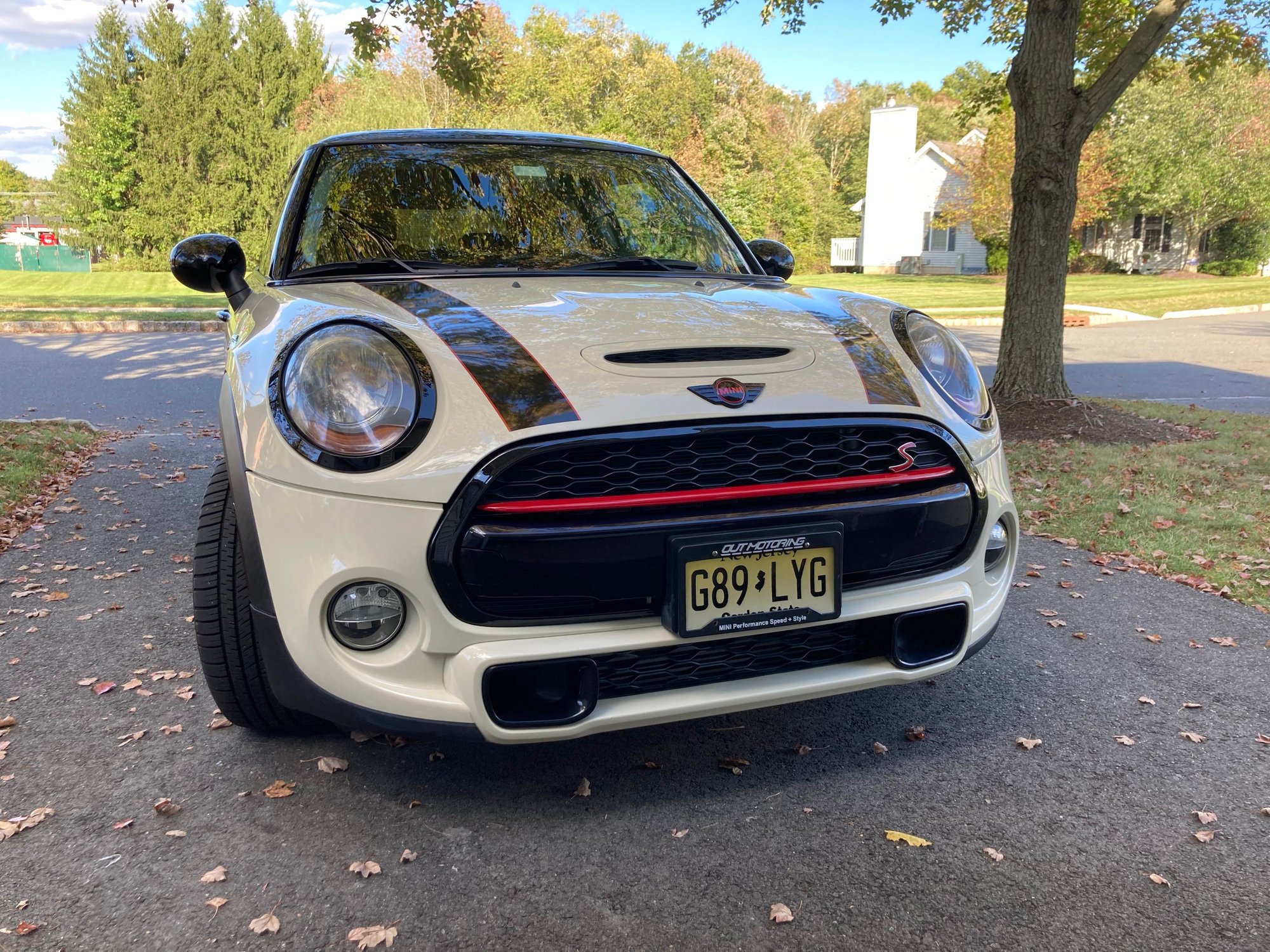 2014 Mini Cooper - 2014 Mini Cooper S - 6 speed manual - Used - VIN WMWXM7C57ET969803 - 45,712 Miles - 4 cyl - 2WD - Manual - Hatchback - White - New Providence, NJ 07974, United States