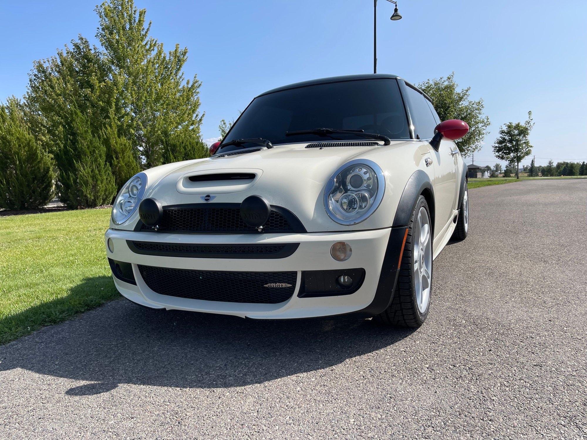 2006 Mini R53: "Mk I" Mini Cooper S - 2006 Mini Cooper Factory JCW - Used - VIN WMWRE33506TL20926 - 106,000 Miles - 4 cyl - 2WD - Manual - Coupe - White - Idaho Falls, ID 83402, United States