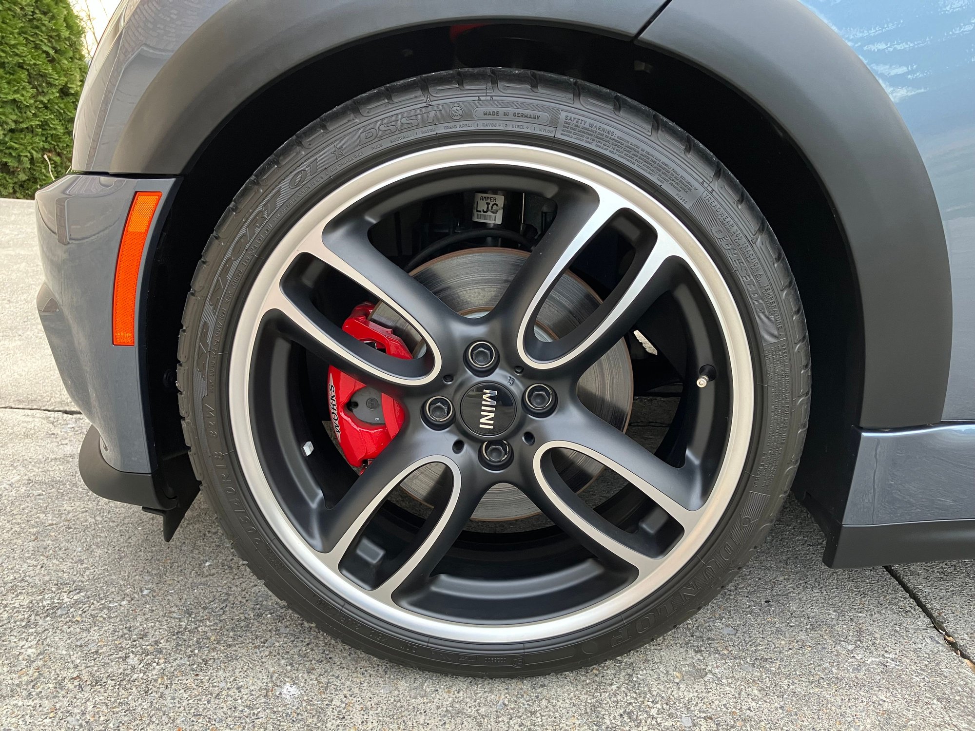 2006 Mini R53: "Mk I" Mini Cooper S - Collector-quality 2006 MINI Cooper S JCW GP - Used - VIN WMWRE93536YB72358 - 320 Miles - Manual - Hatchback - Johnson City, TN 37604, United States