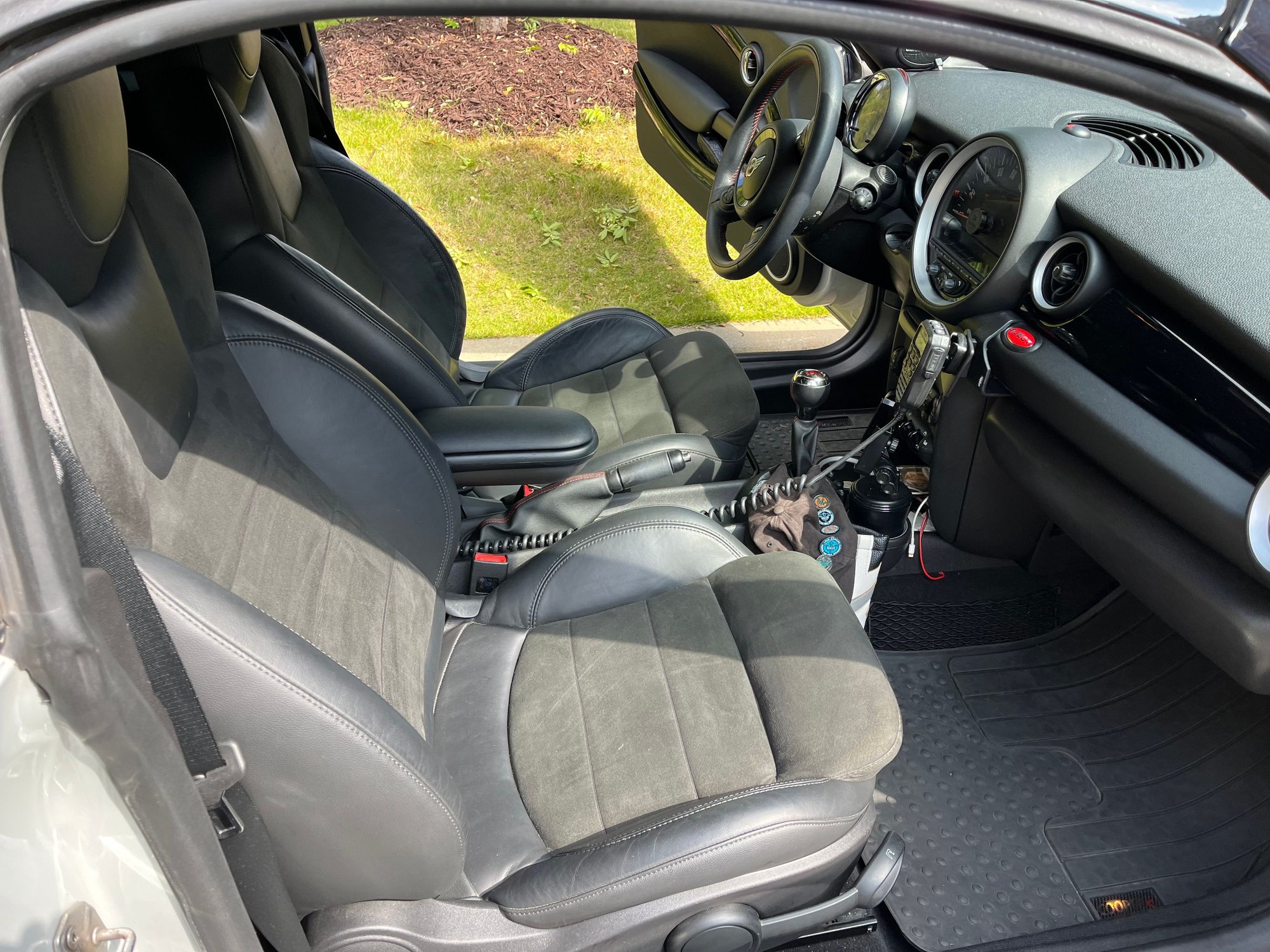 2014 Mini R58: Coupe - FS '14 JCW Coupe $18K - Used - VIN WMWSX9C55ET655256 - 76,000 Miles - 4 cyl - 2WD - Manual - Coupe - White - Greenville, SC 29601, United States