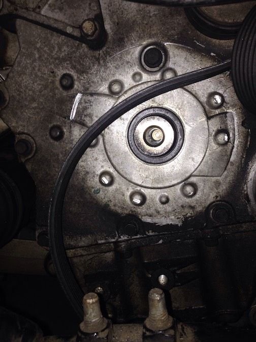 Onesided belt damage from bad harmonic balancer? North American Motoring