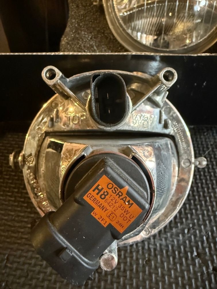 Accessories - Garage cleaning: headlights, fog lights, roof rack, radio, speedometer, other - Used - All Years  All Models - Richmond Hill, ON L4S0G7, Canada
