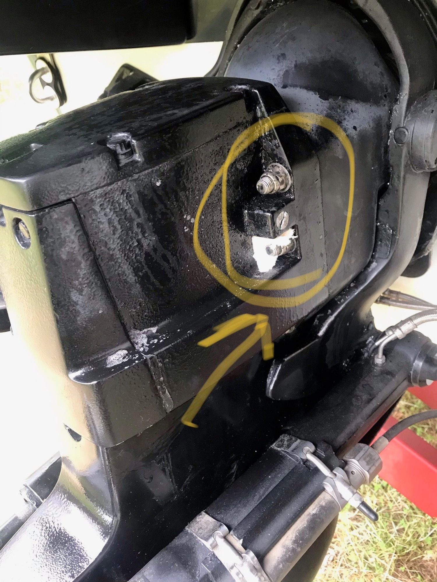 '89 Bravo one gear oil leak