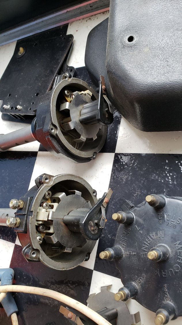 2 Complete Thunderbolt ignitions with Distributors