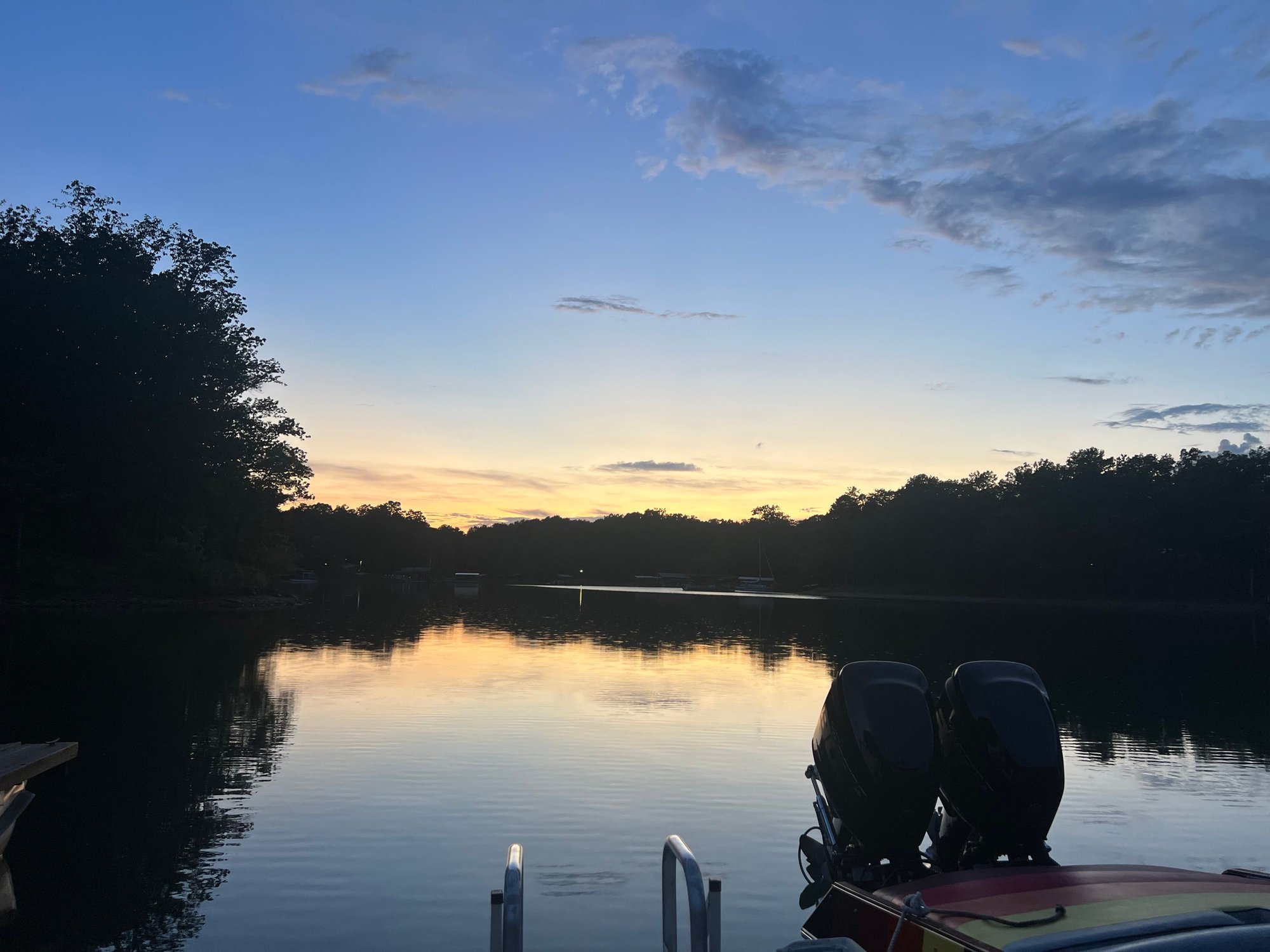 Enjoying some time on Lake Hartwell !!!