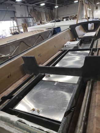 Tank and tie bars for transom going in