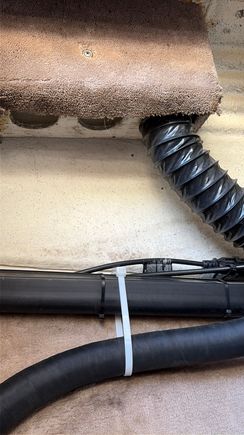 Upper plenum box…Again should either of these 2 unused ports be plugged or left passive?