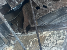 Gotta love New England… drivers side leaf mounts not looking so hot either.