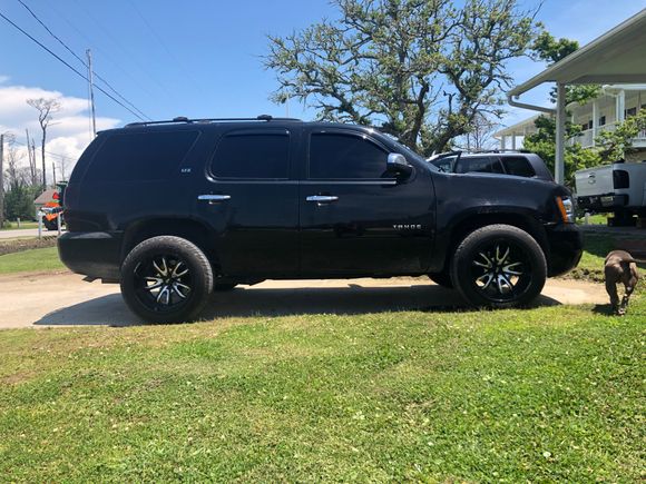 Fit the 12 wides with no lift 
Demolded and put smoked taillights on 