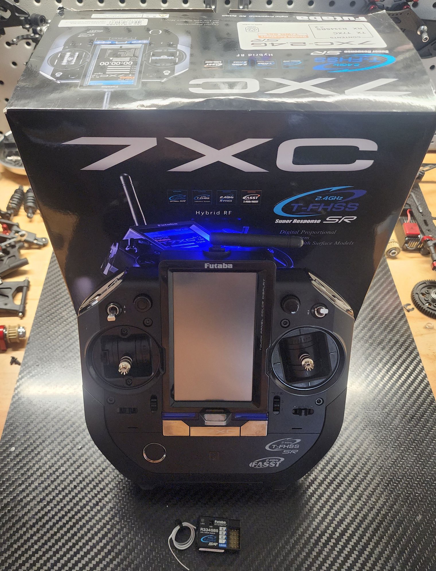 Futaba 7XC for sale with 2 SR receivers, 2S Life, carrying case R/C