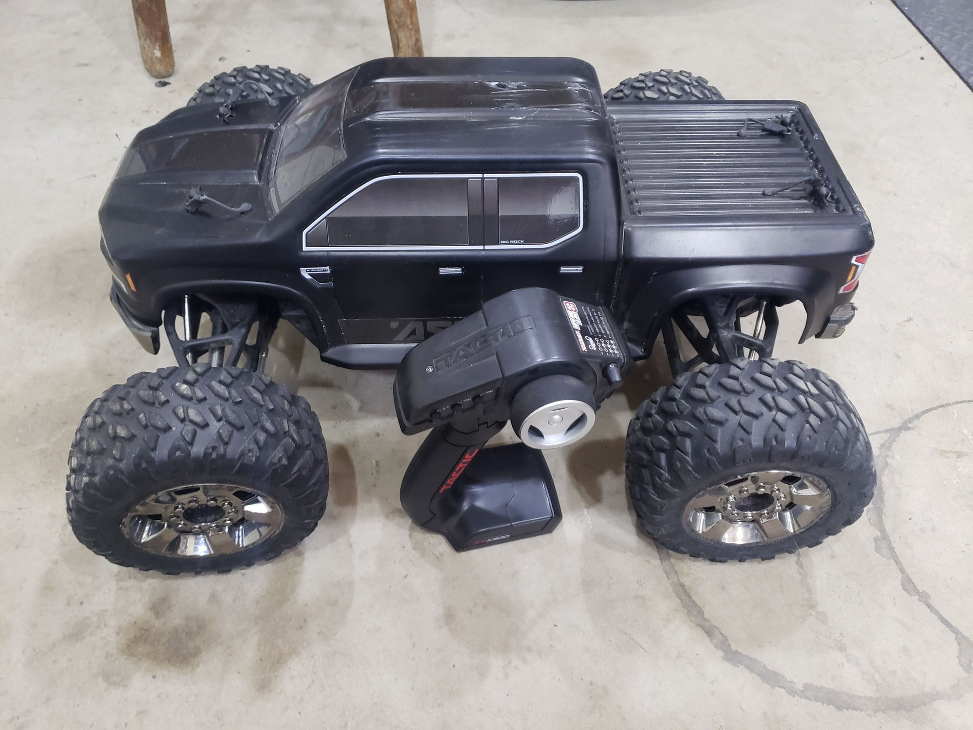 arrma nero big rock discontinued