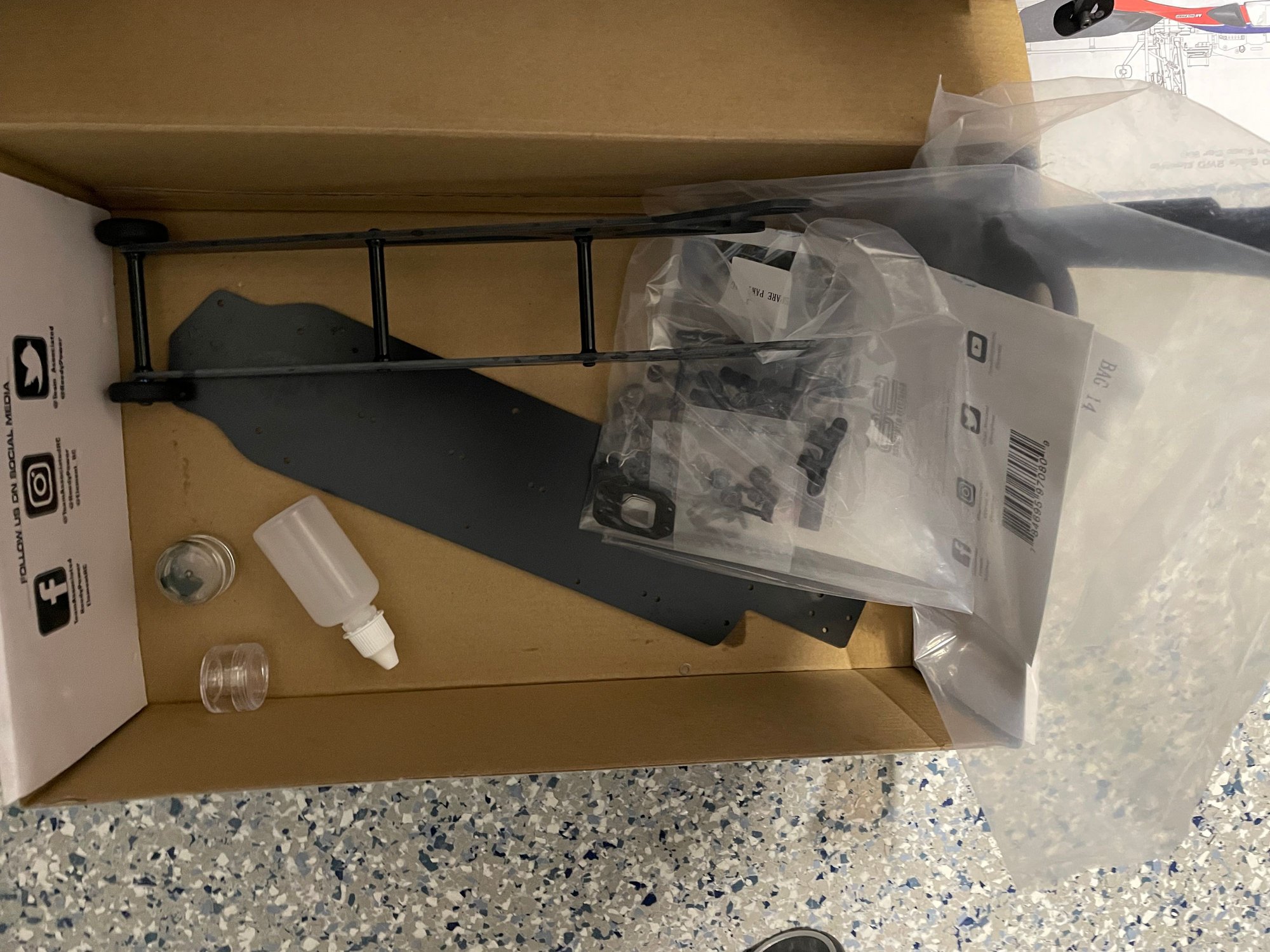 Team Associated DR10M with graphite New Assembled R/C Tech Forums