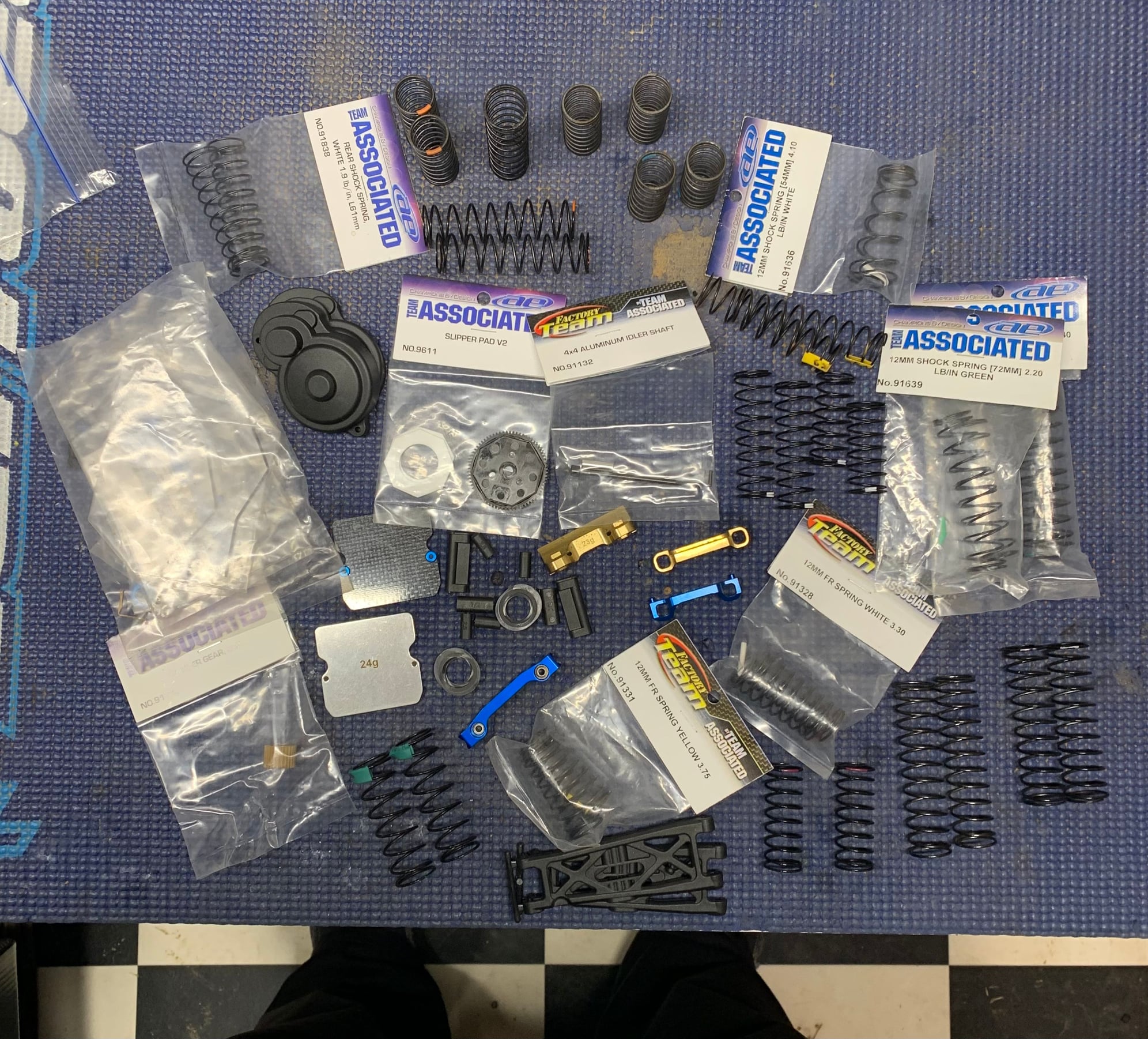 B6.1 - T6.1 - Sc6.1 brass parts / springs and more - R/C Tech Forums
