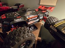 Traxxas, Sledge. 