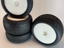 Pro Line Positron Rear MC 
Pro Line Electron 2 wheel front MC
AKA Associated offset wheels premount