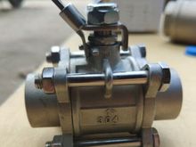 Van bi inox là dòng sản phẩm van bi được cấu thành hoàn toàn bằng 
Các chất liệu inox cao cấp như là inox 304, inox 201, inox 316 
Chi tiết bạn đọc có thể tham khảo qua
Website: https://vanbuomhanoi.com/van-bi-inox.html
SĐT: 0971.999.589