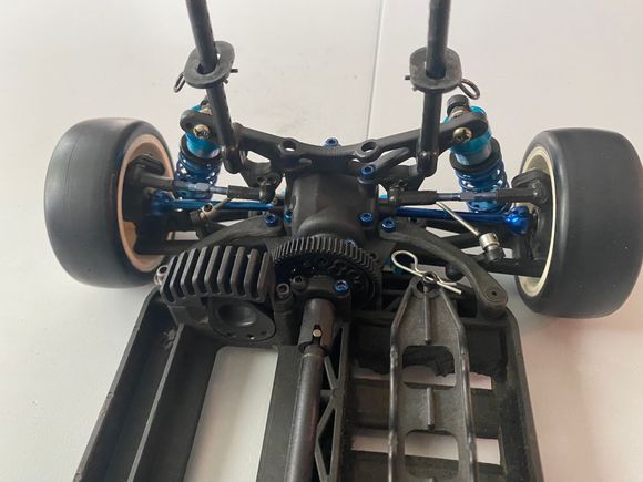 Tamiya shocks up front. Sway bar installed. 