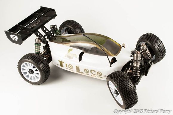 Losi 8E