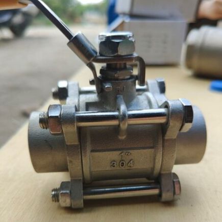 Van bi inox là dòng sản phẩm van bi được cấu thành hoàn toàn bằng 
Các chất liệu inox cao cấp như là inox 304, inox 201, inox 316 
Chi tiết bạn đọc có thể tham khảo qua
Website: https://vanbuomhanoi.com/van-bi-inox.html
SĐT: 0971.999.589