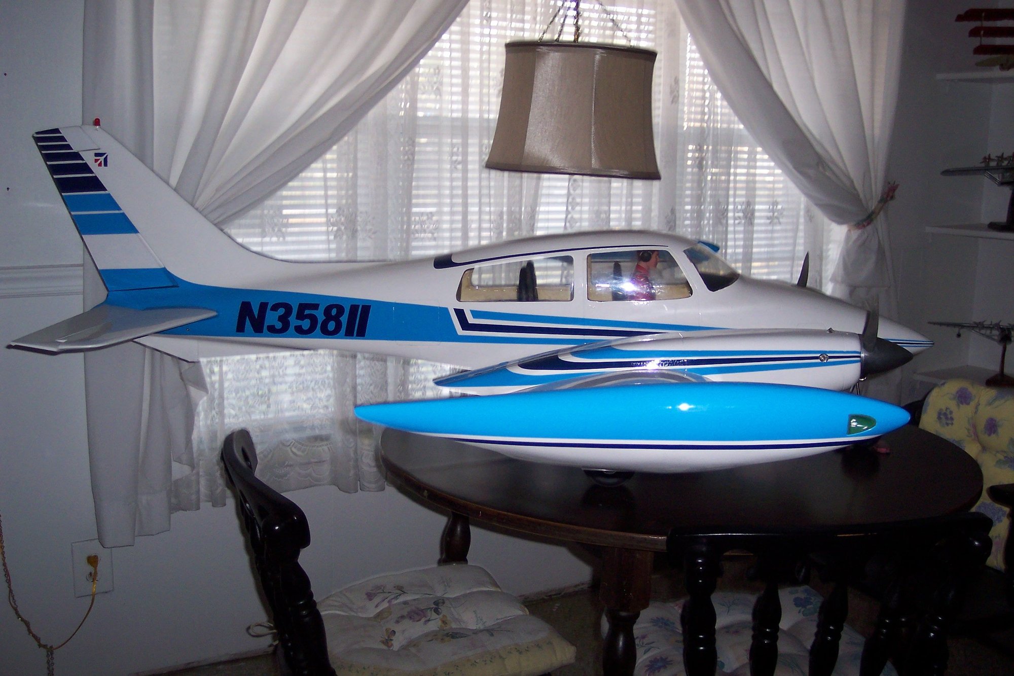 Top Flite Giant Scale Twin Engine Cessna 310 RTF. RCU Forums