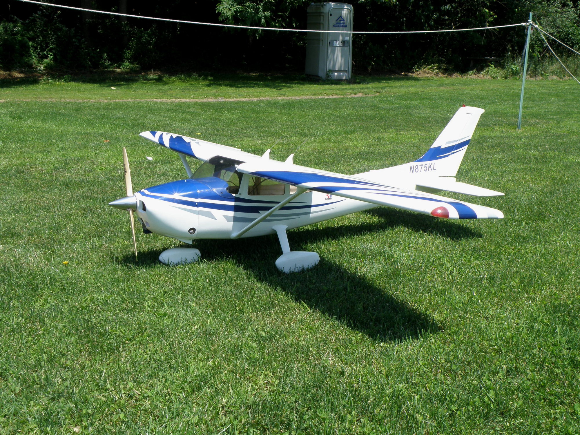 Top flite 182 Cessna ARF w/8 channel radio (Ready to Fly) - RCU Forums