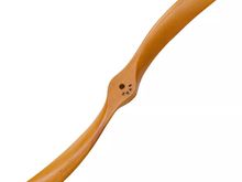 Xoar 12 x 5 Scimitar, too much prop, two Xoar 11 x 6's coming.