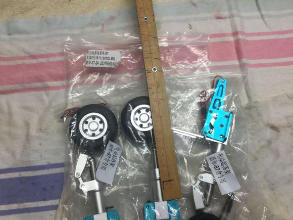 5” main gear strut length