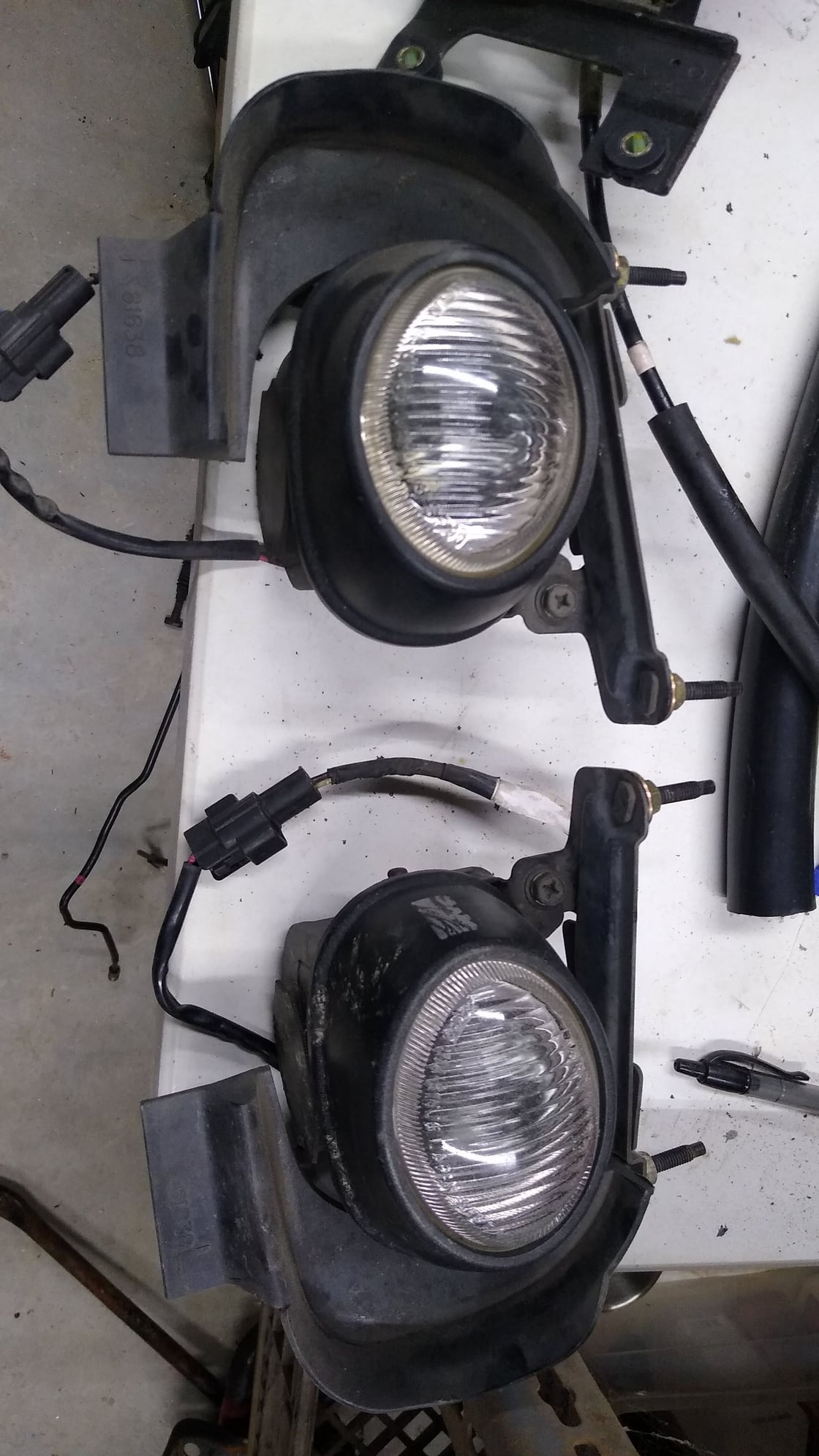 Exterior Body Parts - 94' FD Fog Lights - Used - 1993 to 1998 Mazda RX-7 - Dawsonville, GA 30534, United States
