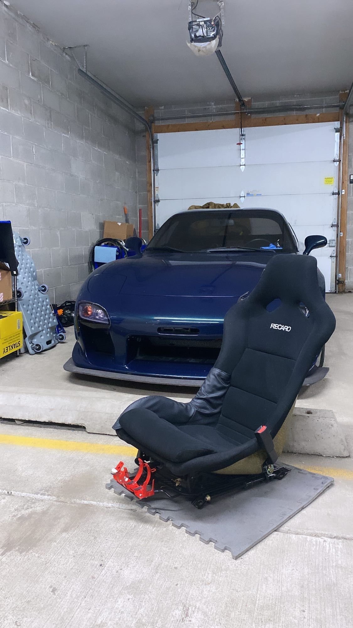 Interior/Upholstery - RZ Recaros with Tilt Rails - Used - 1993 to 2002 Mazda RX-7 - Chicago, IL 60647, United States