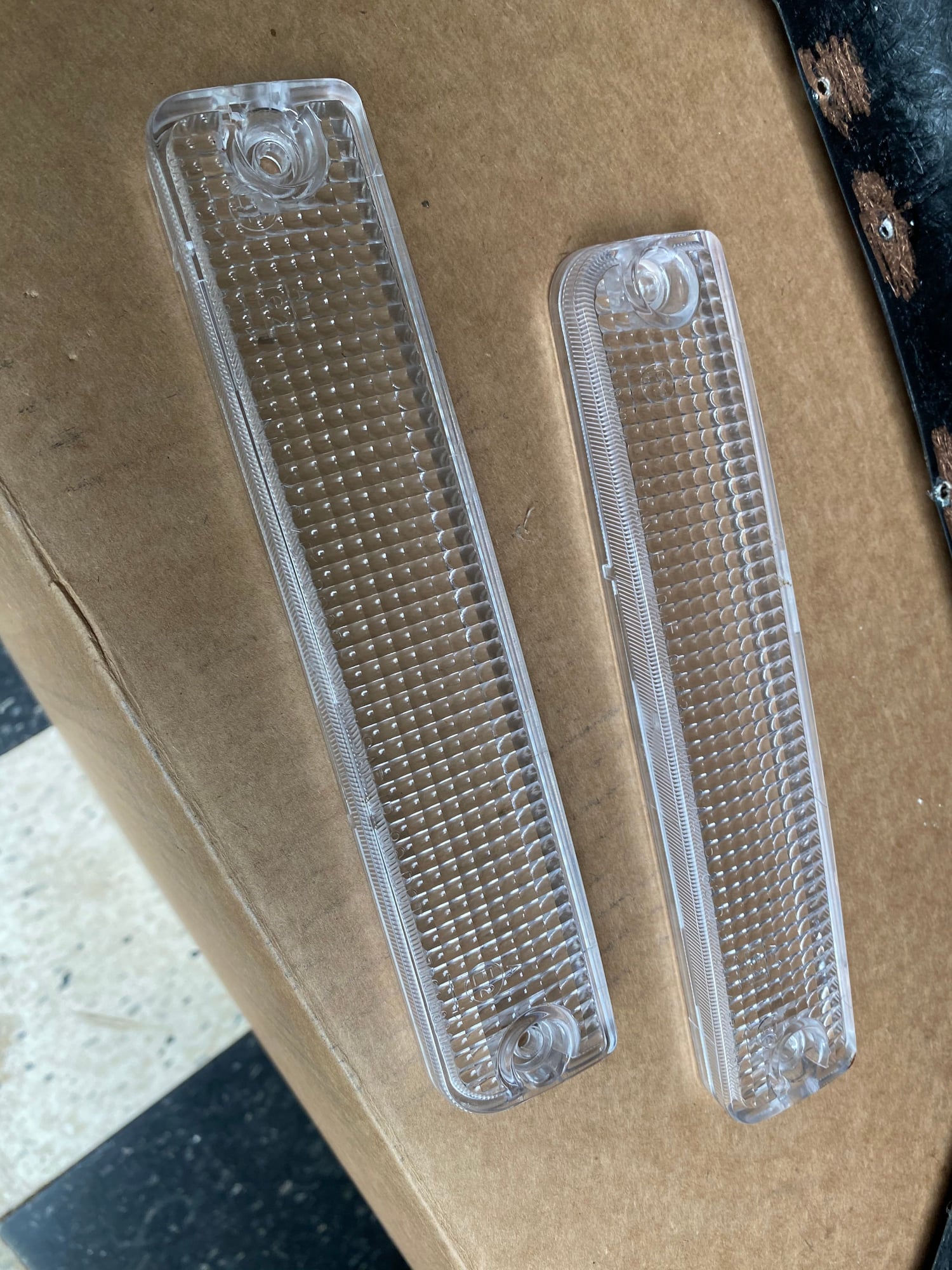 Exterior Body Parts - S5 clear front turn signals excellent condition!! - Used - 1989 to 1991 Mazda RX-7 - Prince Frederick, MD 20678, United States