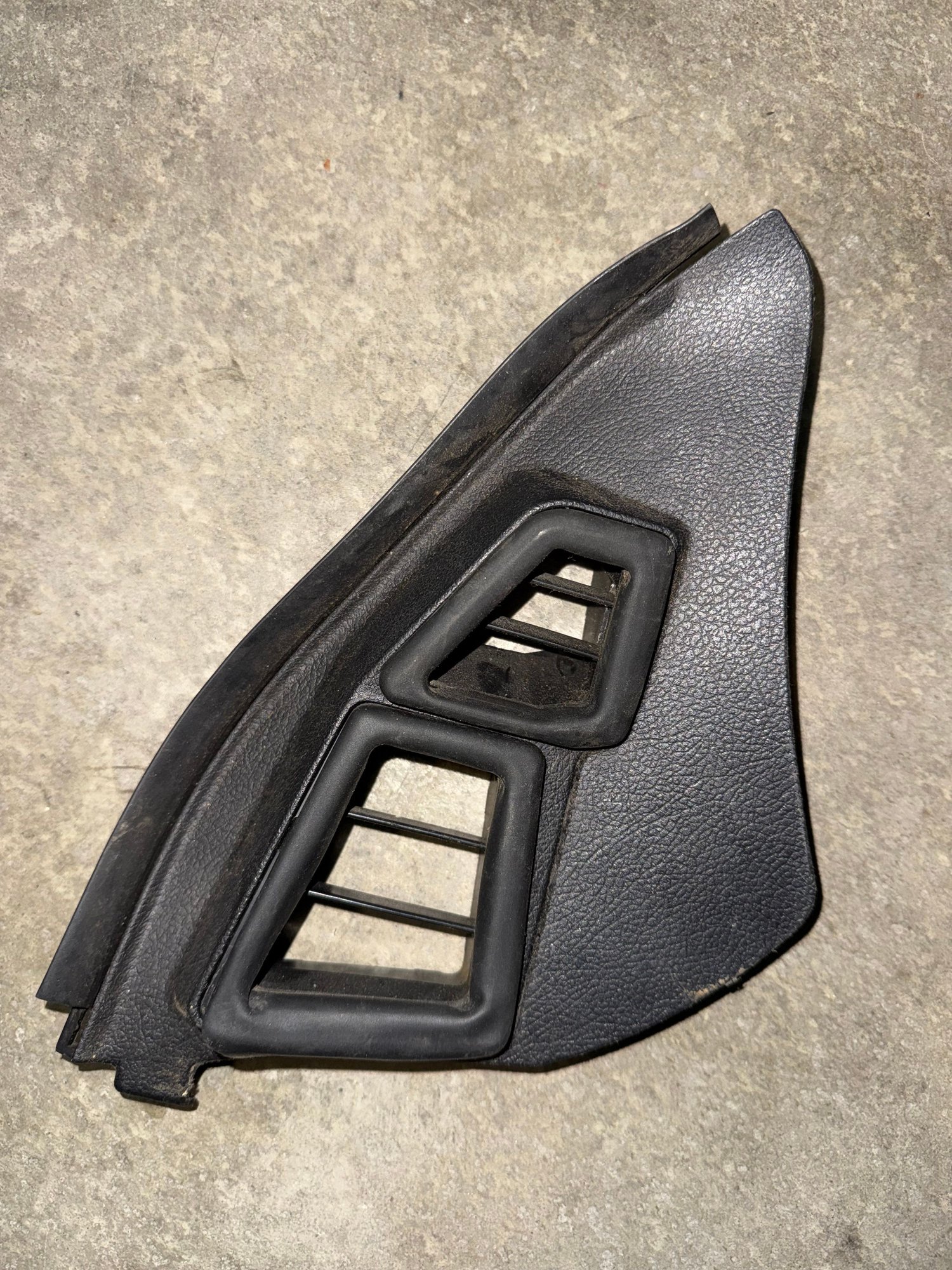 Interior/Upholstery - FD LHD Interior Plastics: Passenger Side Knee Plastic, Dash End Panels, Lever/Fuel - Used - -1 to 2027  All Models - Valencia, CA 91380, United States