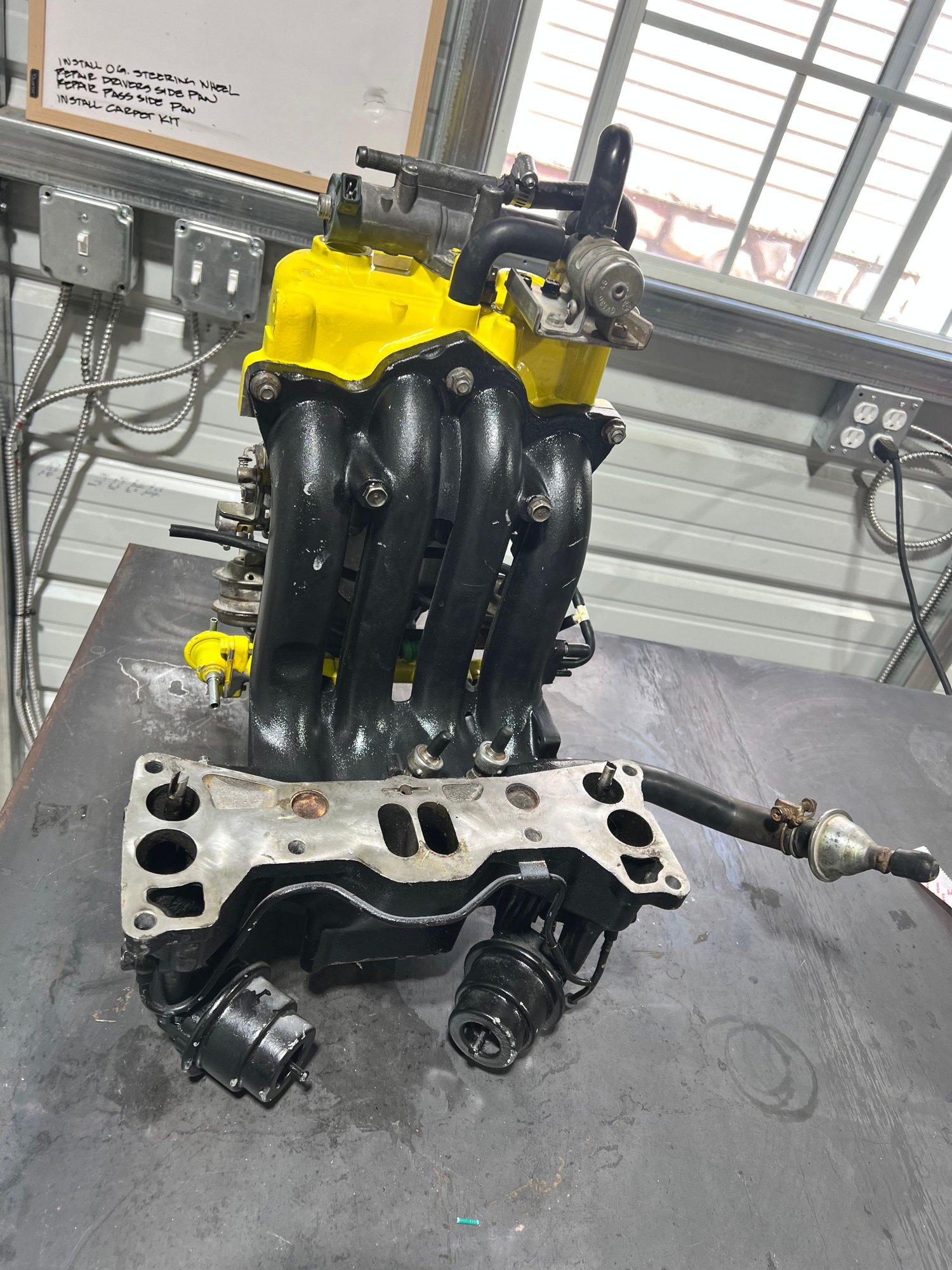 Engine - Intake/Fuel - Complete intake manifold for NA 13B - Used - Caliente, NV 89008, United States