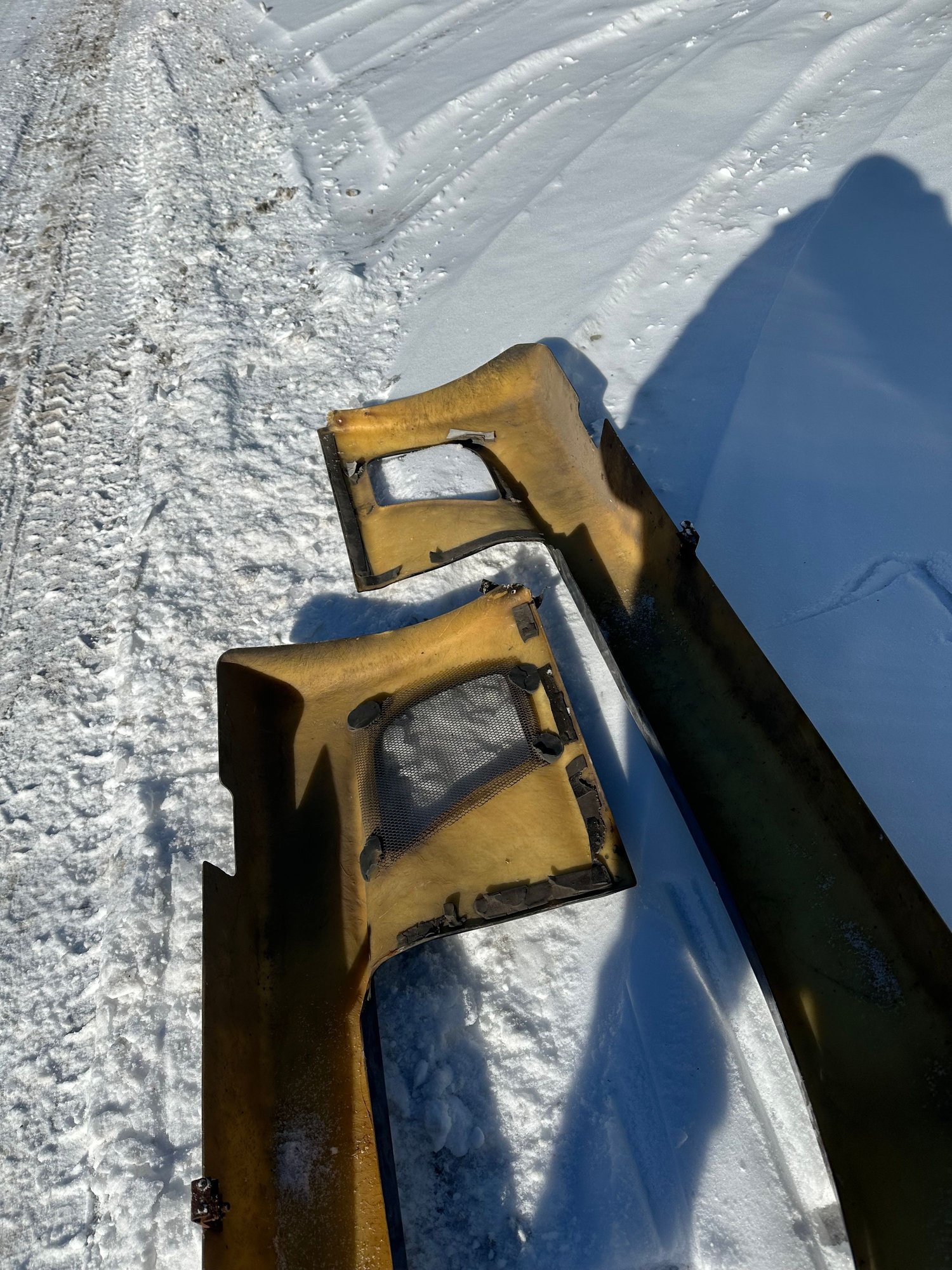 Exterior Body Parts - Mazdaspeed A-Spec skirts - Used - 1992 to 2002 Mazda RX-7 - Chicago, IL 60647, United States
