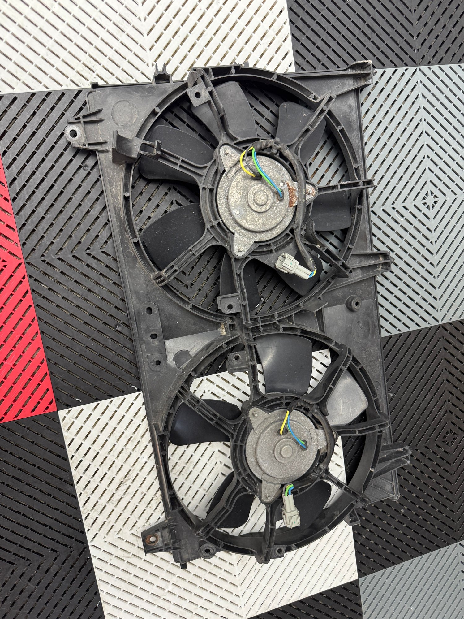 Engine - Electrical - 99Spec Cooling Fans / Motors / Shroud for FD3S Mazda RX-7 - Used - 1992 to 2002 Mazda RX-7 - Birmingham, MI 48323, United States