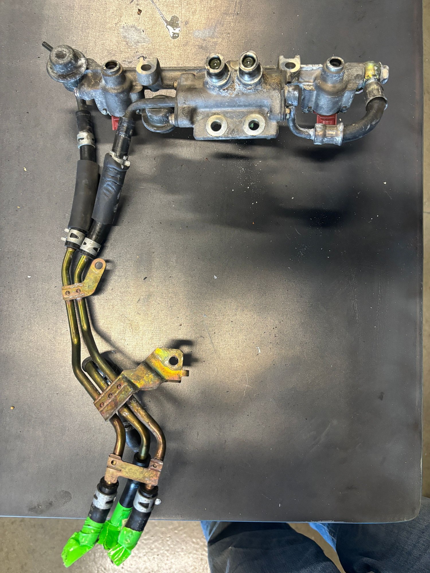 Engine - Intake/Fuel - RX7 FD Fuel Rails, injectors and supply lines - Used - 0  All Models - Brandon, FL 33511, United States