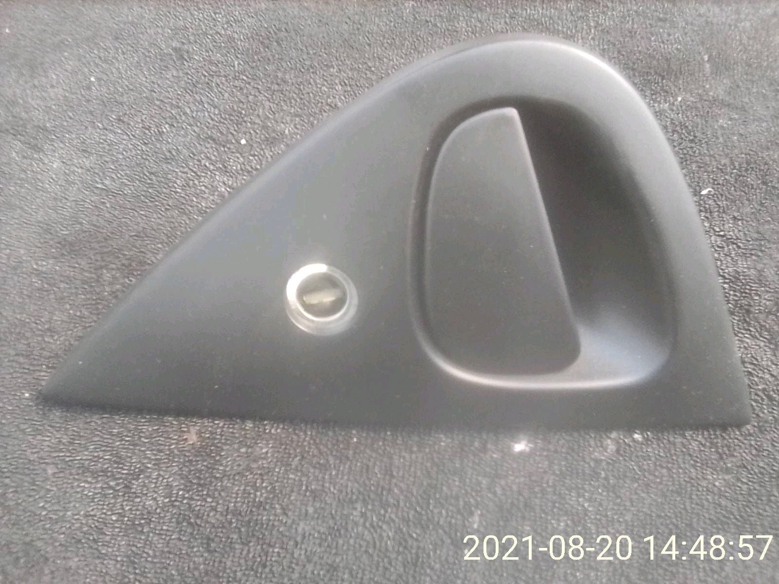 Exterior Body Parts - FD - OEM Left Side Outer Door Handle - Used - 1993 to 2002 Mazda RX-7 - San Jose, CA 95121, United States