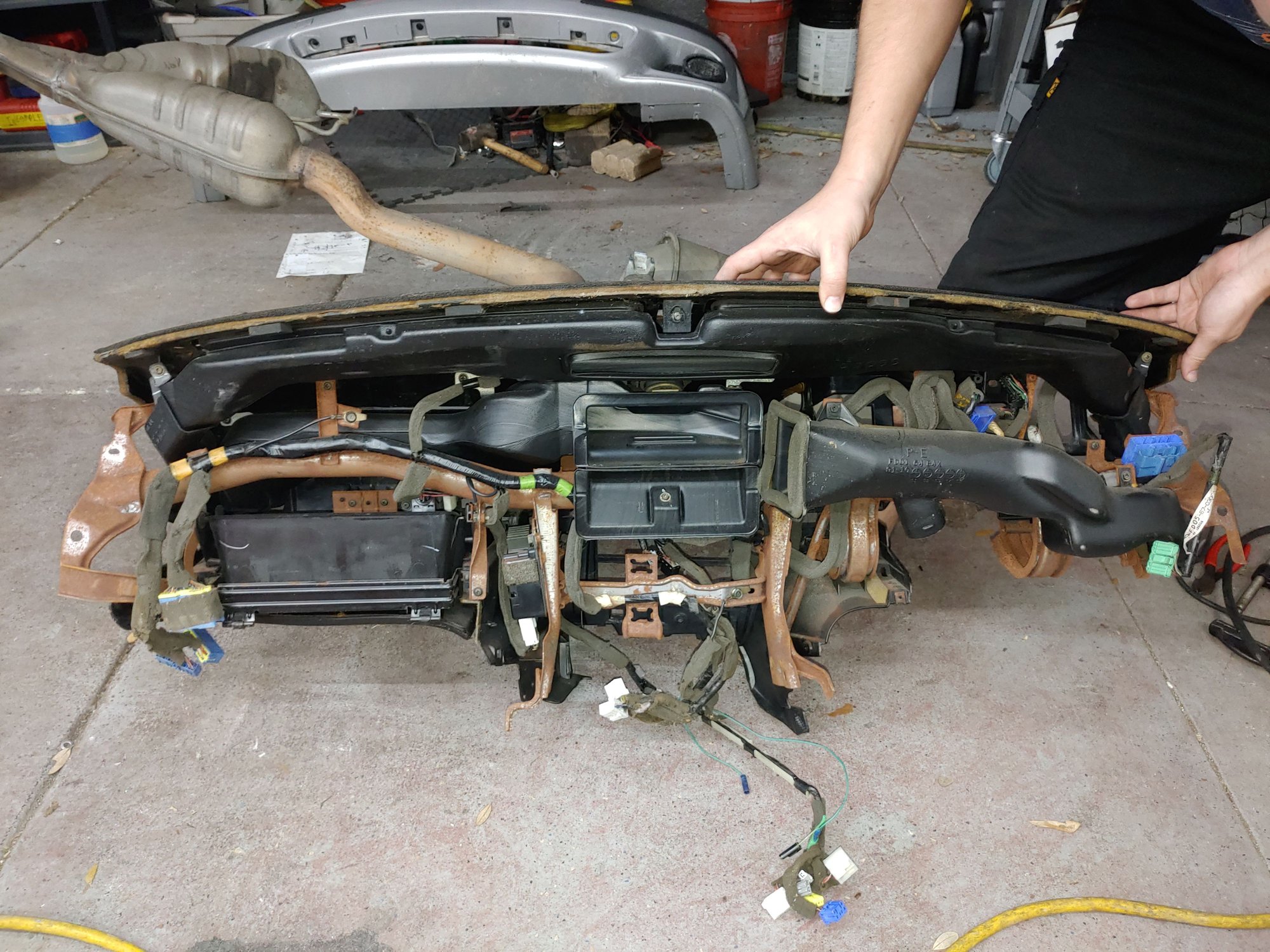 Interior/Upholstery - 1993 FD - LHD Dash - Included Wiring, Dash Bar, Glove Box, Center + Passenger Vent - Used - 1993 to 1995 Mazda RX-7 - Tampa, FL 34610, United States