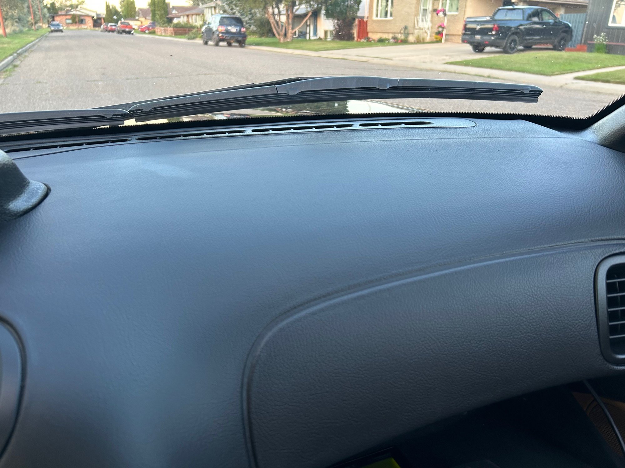 1993 Mazda RX-7 - 1993 RX-7 Manual Montego Blue Touring - Factory repaint, fresh street port rotary - Used - VIN JM1FD3318P0203166 - 83,000 Miles - Other - 2WD - Manual - Coupe - Blue - Calgary, AB T1B4C3, Canada