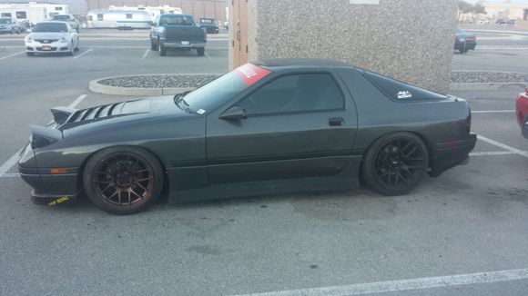 before i installed factory duckbill and had g35 mud guards.