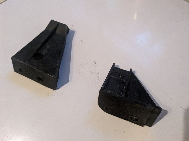 Interior/Upholstery - 92-02 Mazda FD RX-7 LEFT & RIGHT Rear Trunk Side Trim Bracket LOT USED - Used - 1992 to 2002 Mazda RX-7 - Arden, NC 28704, United States